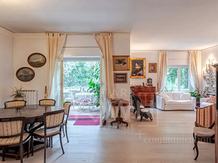 Appartamento quadrilocale in vendita in Via San Felice Strada, Segrate