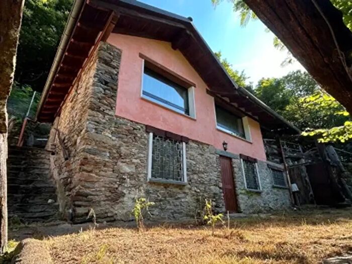 Casa con 6 locali in vendita in Via Brandibella, Valle Cannobina