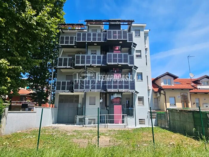Appartamento trilocale in vendita in Via Nazario Sauro, Collegno