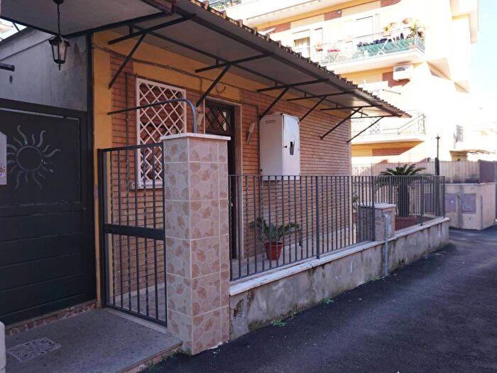 Appartamento monolocale in affitto in Via Vincenzo Sartori, Cornelia Montespaccato, Roma