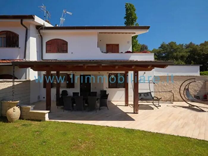 Casa trilocale in vendita in Via Andromeda, Sabaudia