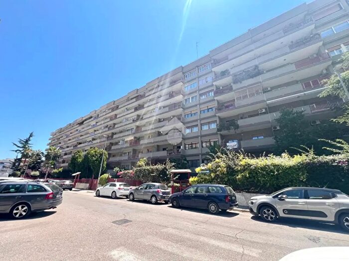 Appartamento trilocale in vendita in Via Cancello Rotto, Bari