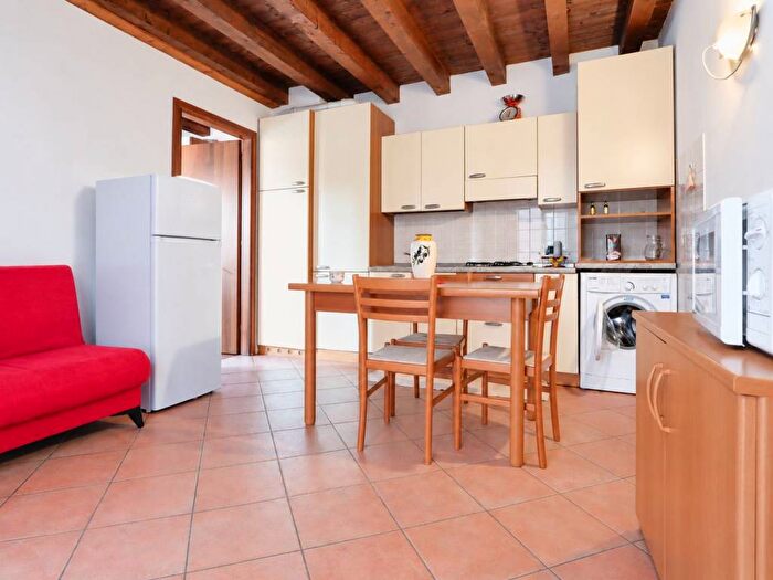 Appartamento bilocale in affitto in Via Galileo Galilei, Centro Storico, Vicenza