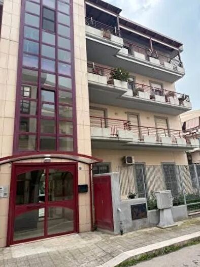 Appartamento trilocale in affitto in Via Pasquale Mione, Foggia