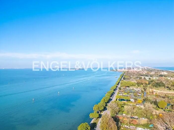 Appartamento quadrilocale in vendita in Via Doge Beato, Venezia