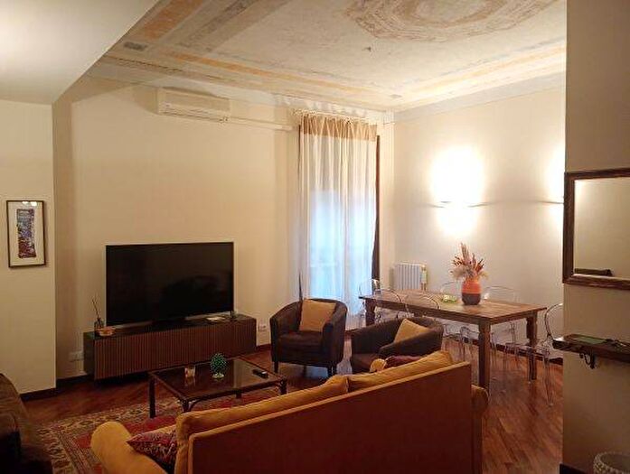 Appartamento trilocale in affitto in Vicolo dellOrto, Castiglione Tribunale, Bologna