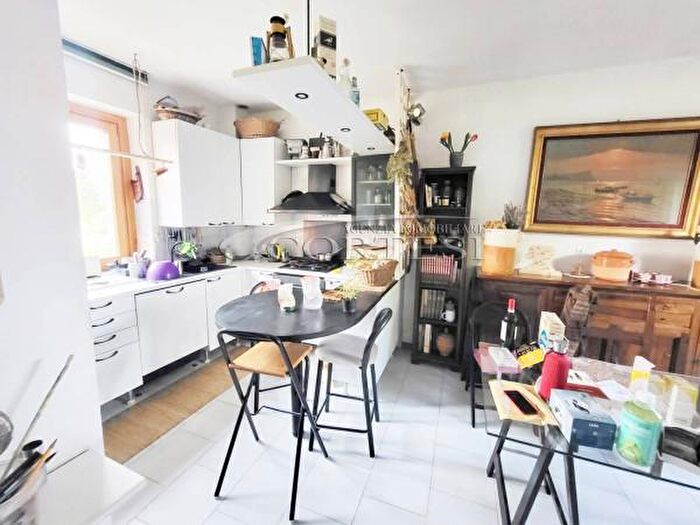 Appartamento con 5 locali in vendita in Perugia