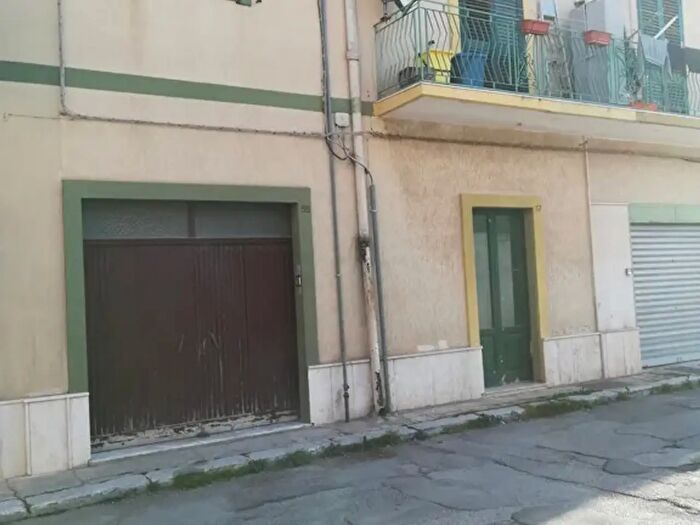 Appartamento monolocale in vendita in Via Adua, Taranto