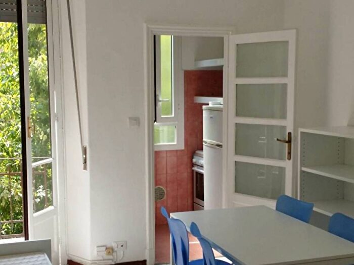 Appartamento trilocale in affitto in Via Giovanni Pacini, Città Studi, Milano