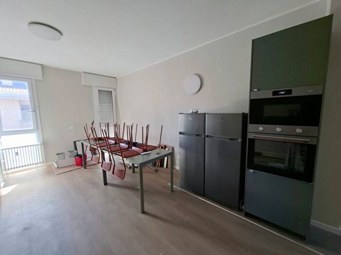 Appartamento con 5 locali in affitto in VIA TARTAGLIA, Chiesanuova, Padova