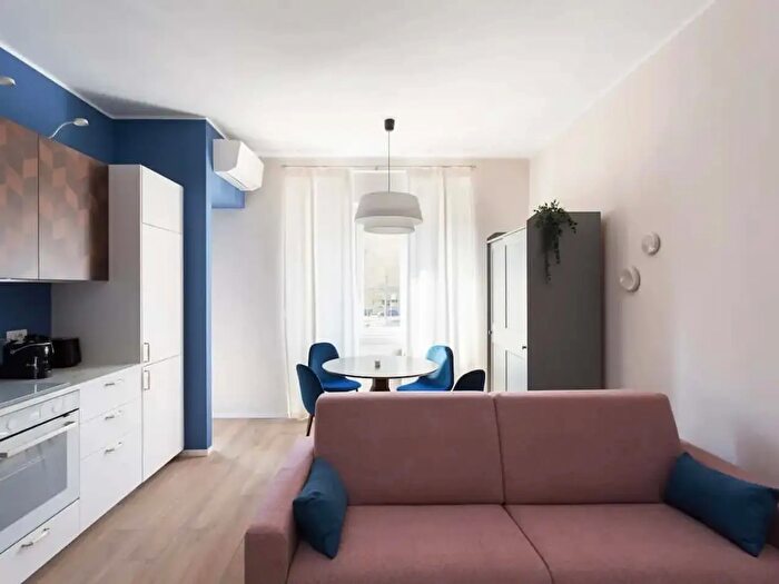 Appartamento monolocale in affitto in Corso Sempione, Milano