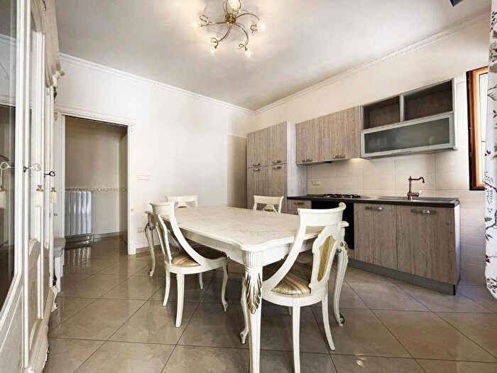 Appartamento trilocale in affitto in Via Tribuna, Centro, Manfredonia