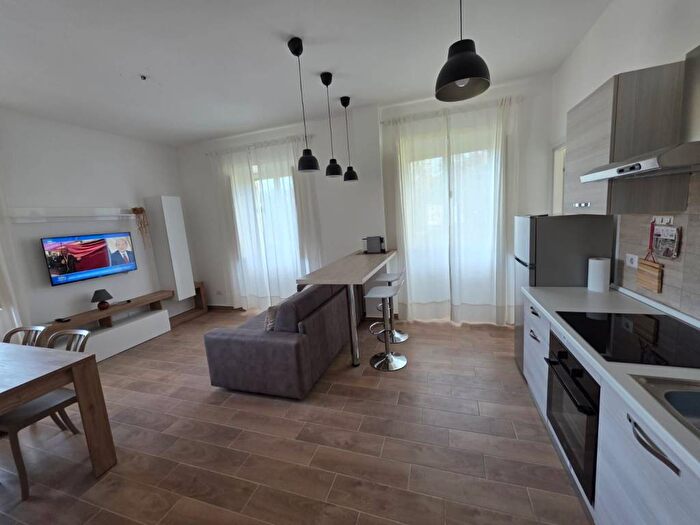 Appartamento bilocale in affitto in Via Augusto von Platen, Borgata Santa Lucia, Siracusa