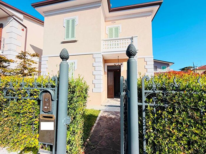 Casa con 5 locali in affitto in Via Giuseppe Garibaldi, Gambettola