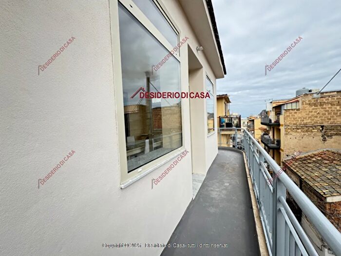 Appartamento con 5 locali in affitto in Bagheria