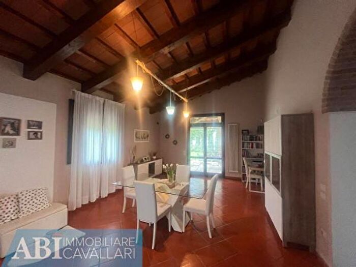 Casa con 6 locali in vendita in Faenza