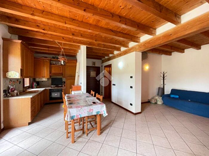 Appartamento trilocale in affitto in Via Circonvallazione Ovest, Asola