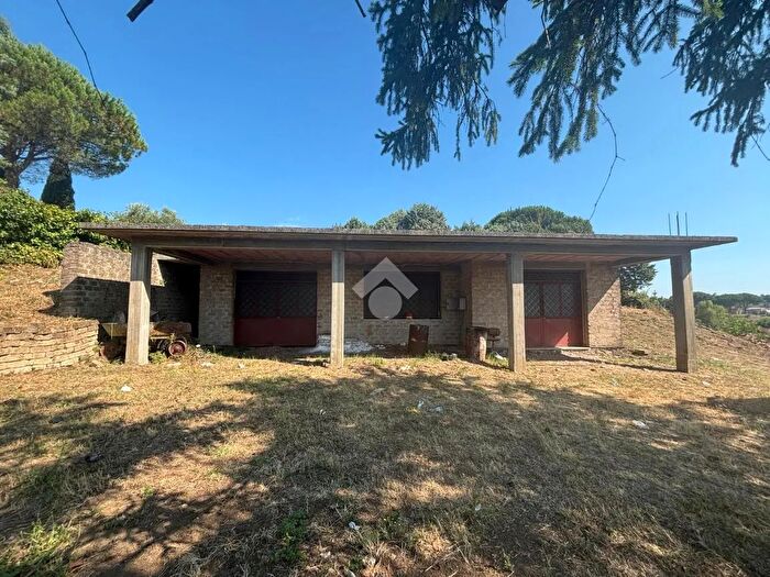 Casa con 6 locali in vendita in Via Girolamo Mechelli, Morlupo