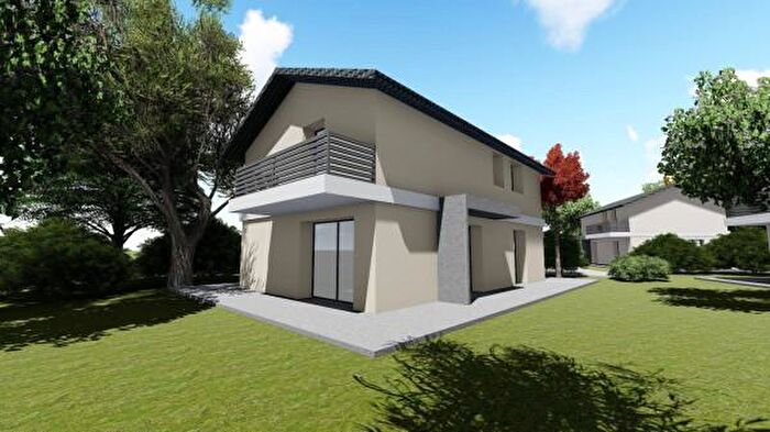 Casa quadrilocale in vendita in Reggio Emilia