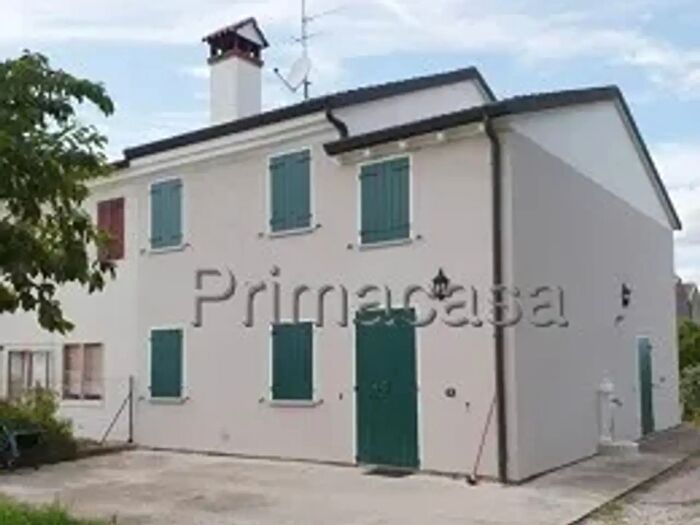 Casa con 6 locali in vendita in Via Guglia di Sopra, Nogara