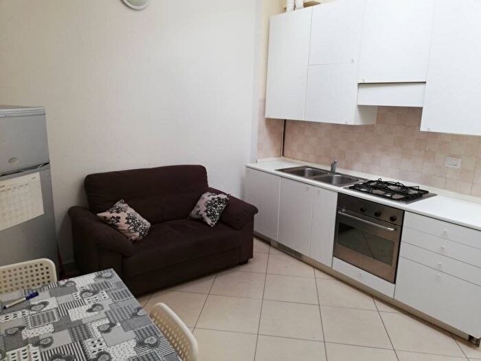 Appartamento bilocale in affitto in Via Giuseppe Candiani, Bovisa, Milano