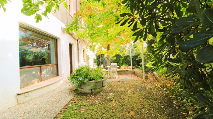 Casa con 7 locali in vendita in Via Galileo Galilei, San Salvo