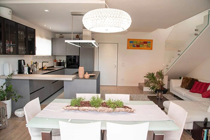 Casa con 6 locali in vendita in Via Roveri Abano Terme, Abano Terme