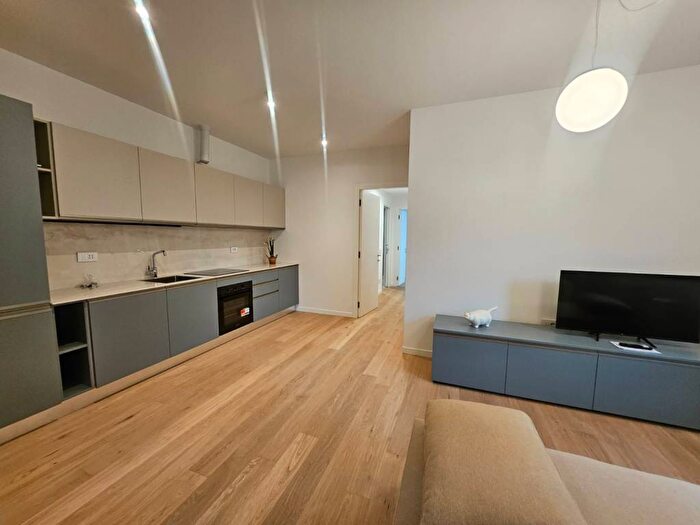 Appartamento trilocale in affitto in Corso di Porta Romana, Missori, Milano