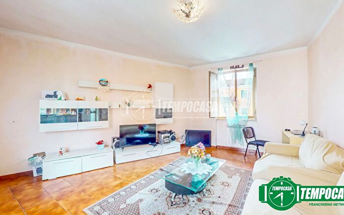 Appartamento trilocale in vendita in Via Monte Sabotino, Novi Ligure