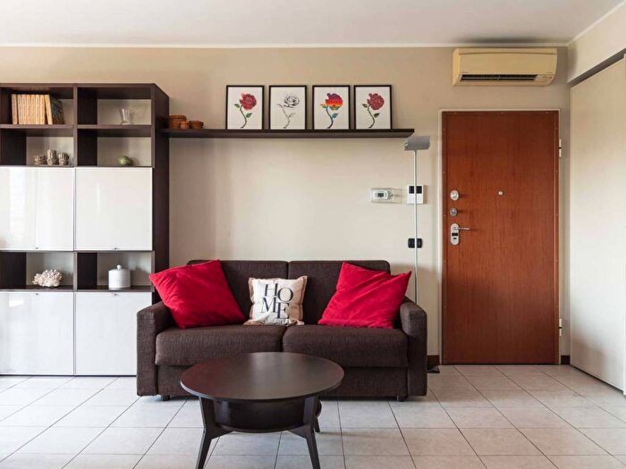 Appartamento bilocale in affitto in Via Vico Magistretti, Portello Parco Vittoria, Milano