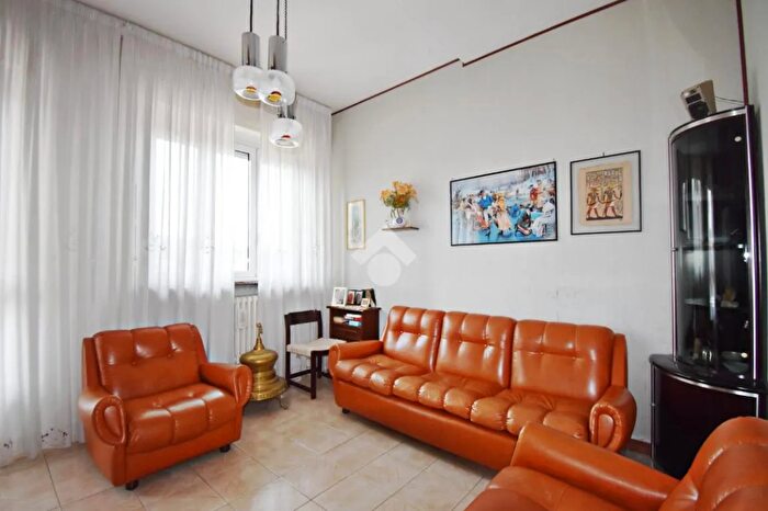 Appartamento quadrilocale in vendita in Via Aldisio, Ivrea