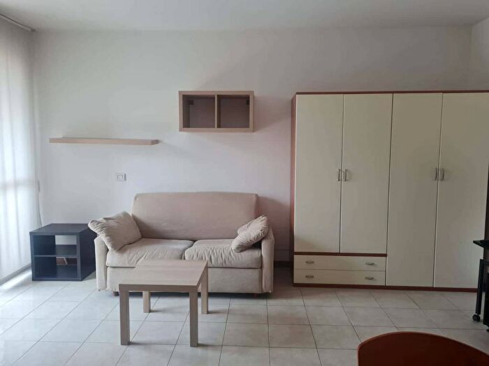 Appartamento monolocale in affitto in Viale Martesana, Vimodrone