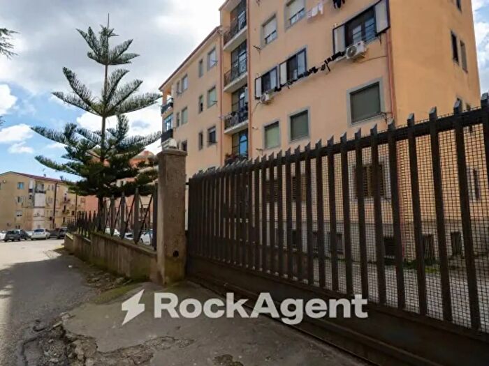 Appartamento bilocale in vendita in Via Lorenzo Cardone, Catanzaro