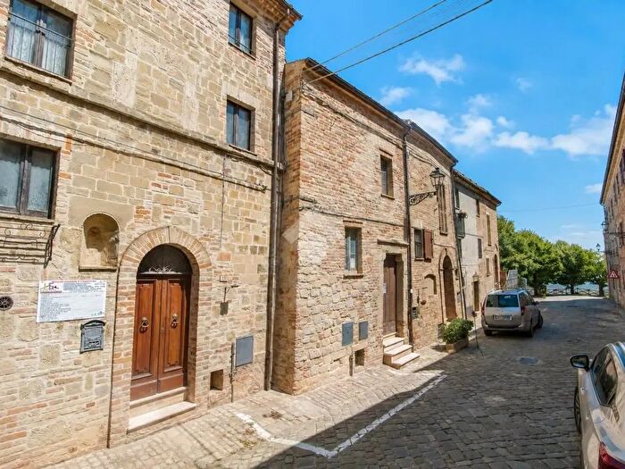 Casa trilocale in vendita in Corso Vittorio Emanuele II, Ripatransone