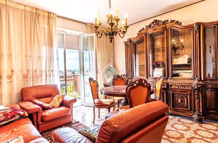 Appartamento quadrilocale in vendita in Via Porta Carlo, Rimini