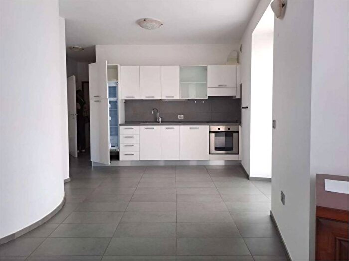 Appartamento bilocale in affitto in Via della Cervara, Centro Storico, Trento