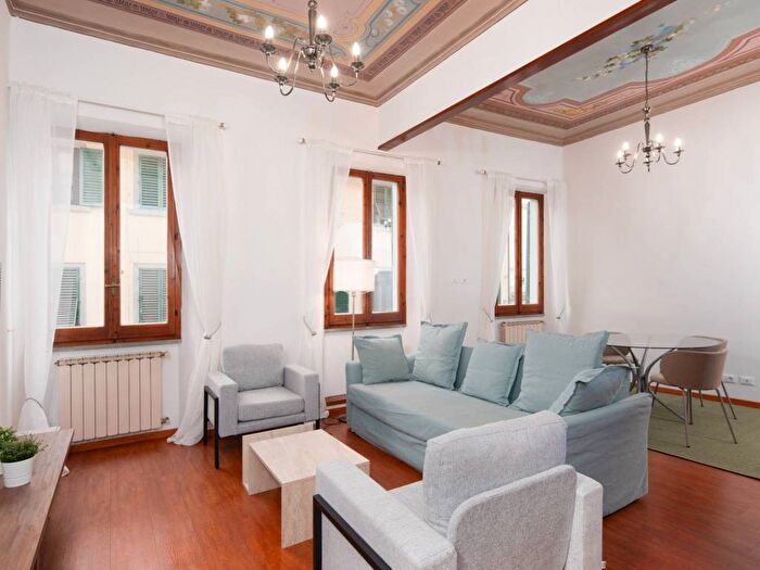 Appartamento trilocale in affitto in Via delle Ruote, San Marco SS Annunziata, Firenze