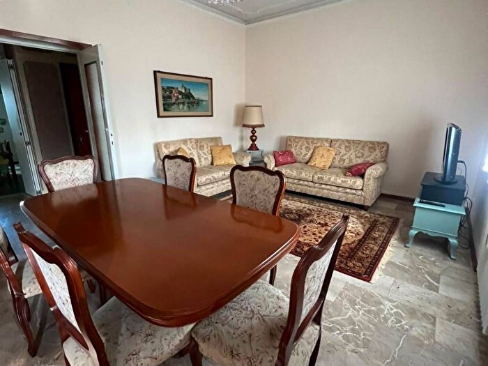 Appartamento trilocale in affitto in Strada Casa Bianca, San Lazzaro, Parma