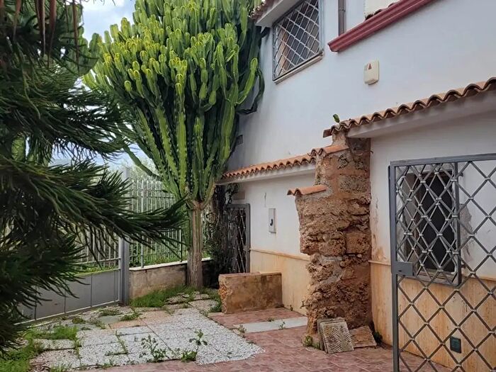 Casa con 5 locali in vendita in Palermo