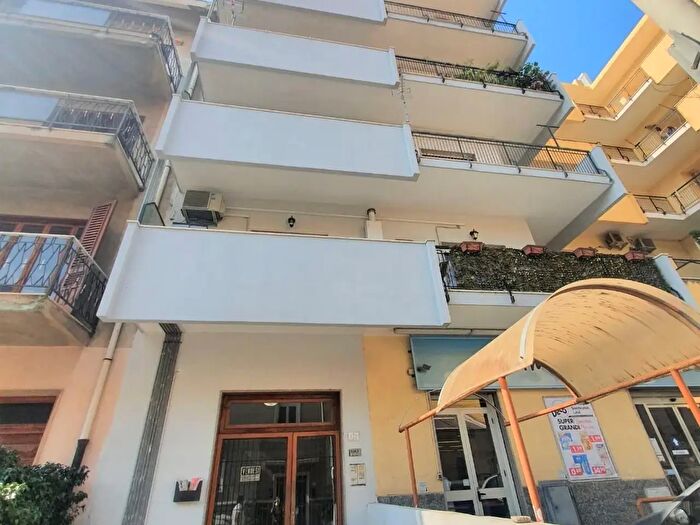 Appartamento trilocale in affitto in Via Ravagnese Superiore, Reggio Calabria