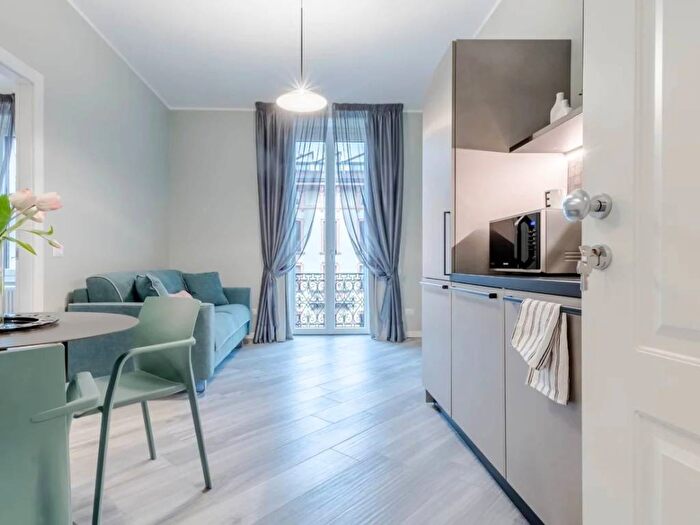 Appartamento bilocale in affitto in Via Giovanni Lanza, Cadorna Castello, Milano