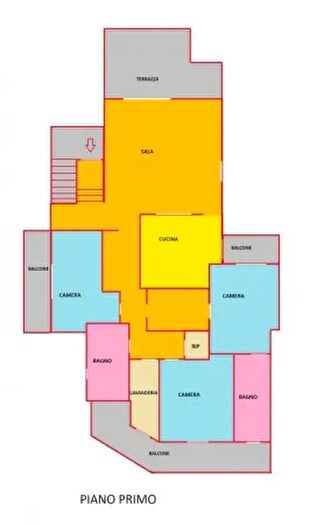 Appartamento con 6 locali in vendita in Via Giovanni Amendola, Cecina