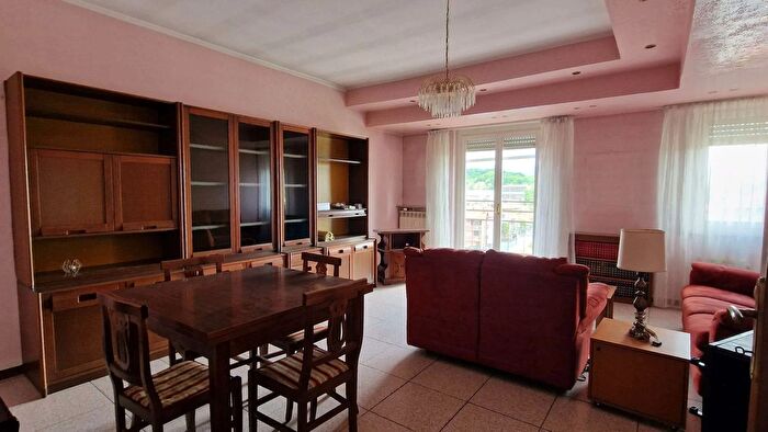 Appartamento quadrilocale in vendita in Gozzano