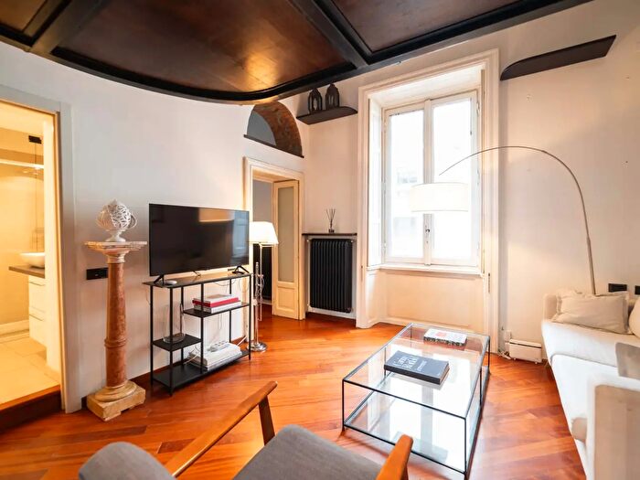 Appartamento monolocale in affitto in Via Solferino, Milano