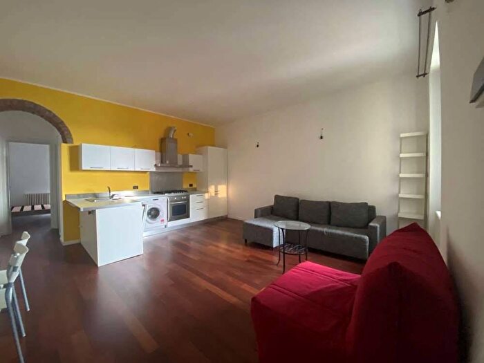 Appartamento bilocale in affitto in Via Monviso, Paolo Sarpi, Milano