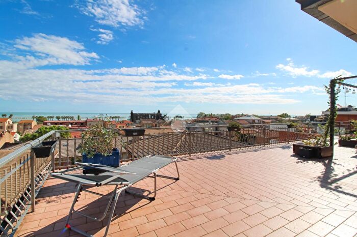 Appartamento quadrilocale in vendita in Via G Verdi, Porto SantElpidio