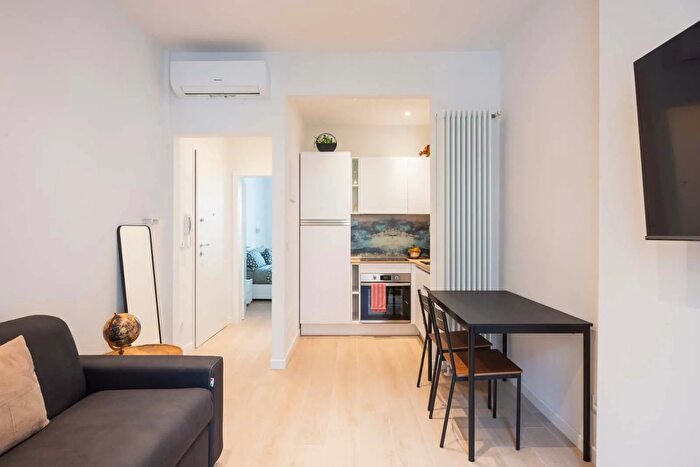 Appartamento monolocale in affitto in Via Camonia, Bologna