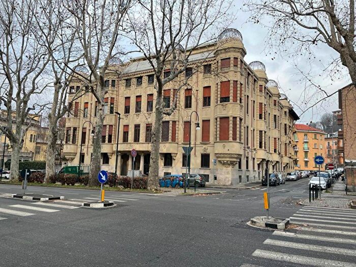 Casa con 5 locali in affitto in Via Cosseria, Gran Madre Crimea, Torino
