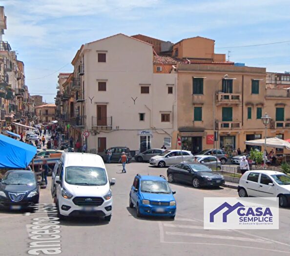 Appartamento trilocale in vendita in Via Archimede, Monreale