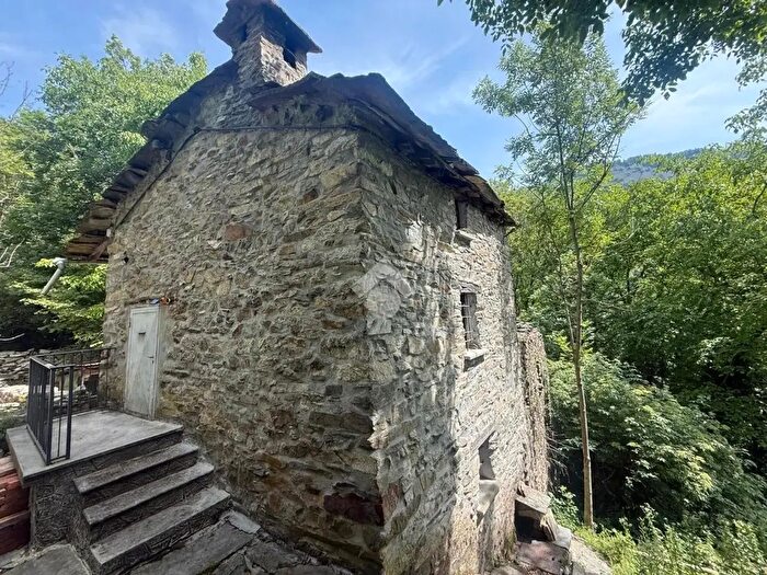 Casa bilocale in vendita in Borgata Borgata Machetta, Monastero Di Lanzo
